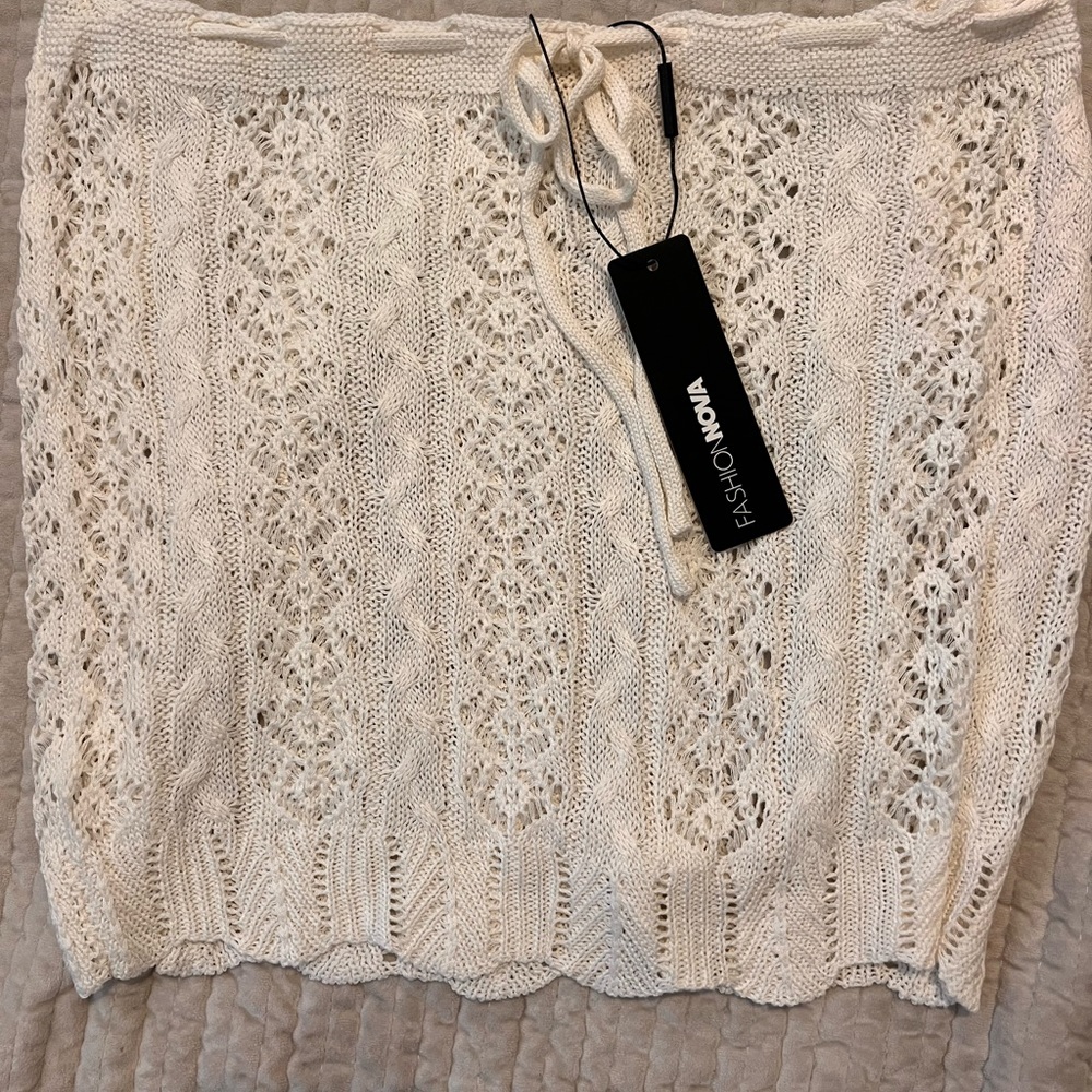 Brand new fashionova pool cover up